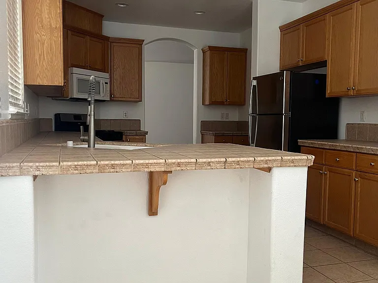 1361 Tide Dr — Photo 11