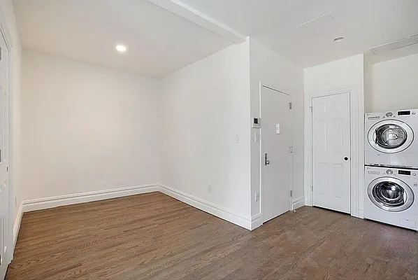 Rented by Keller Williams NYC | media 13