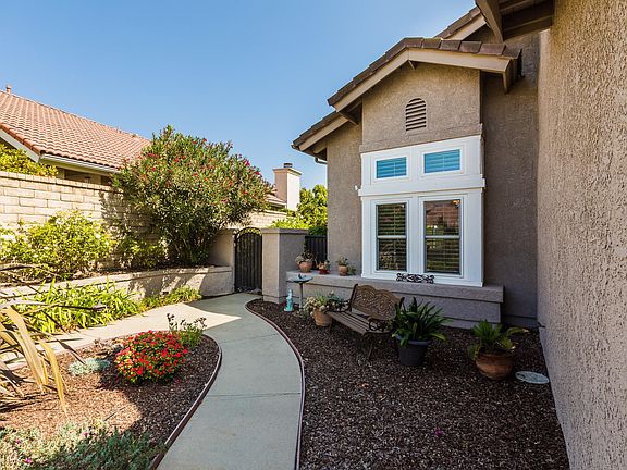 2nd image of 6014 Palomar Cir