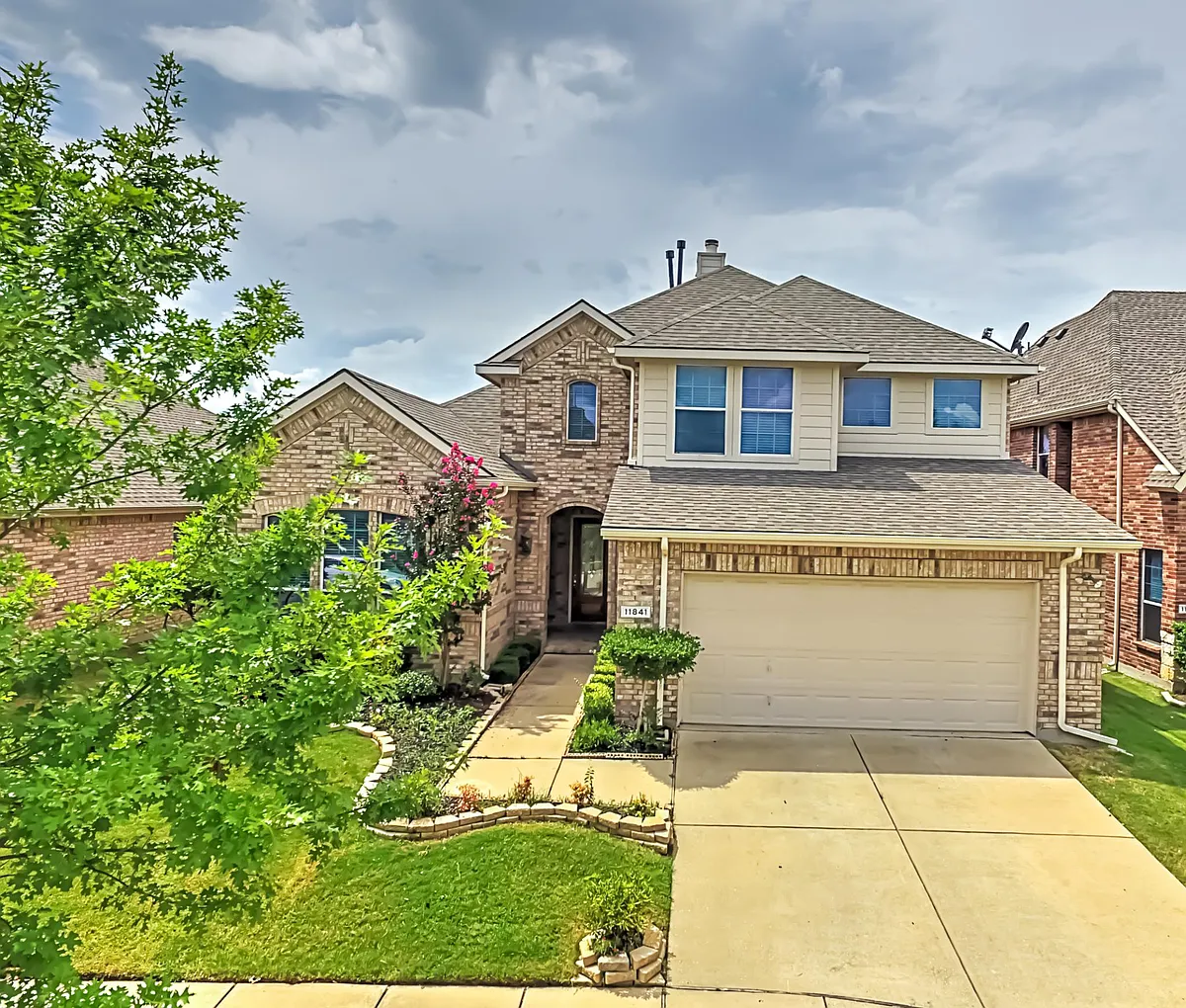 Building Photo - 11841 Eden Ln
