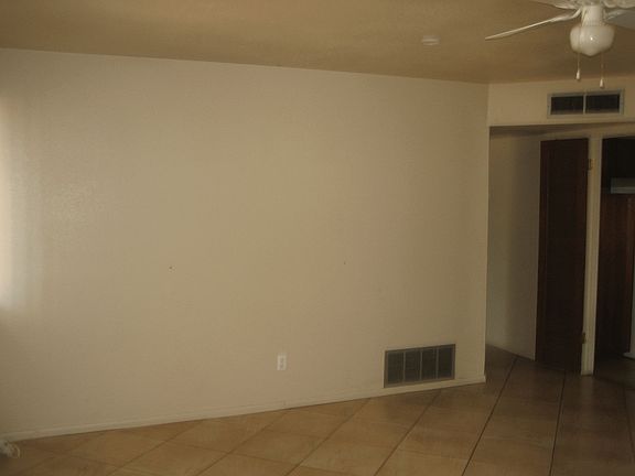 2nd image of 4227 W Townley Ave