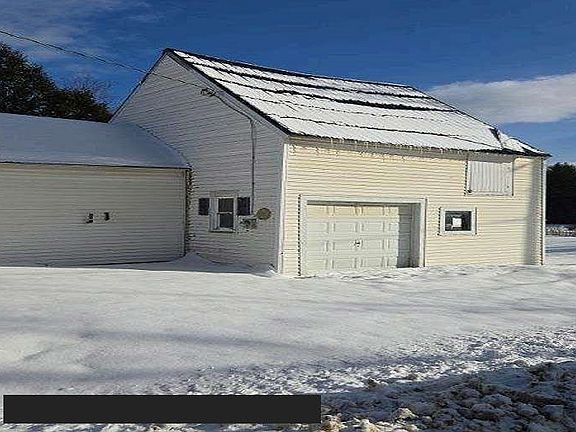 2nd image of 569 Rutland Rd