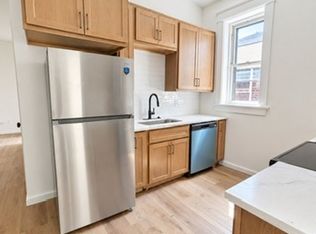 3715 Pennsylvania Ave, Saint Louis, MO 63118