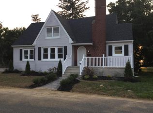 7 Pittenger Ave, Freehold, NJ 07728