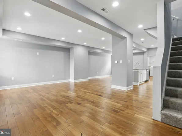 4137 Fairview Ave, Baltimore, MD 21216