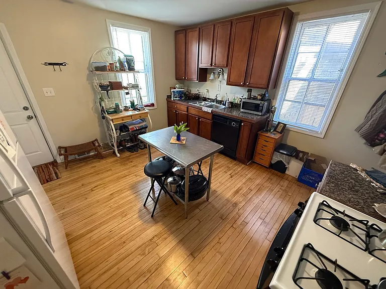 2440-46 N. Weil St. — Photo 27