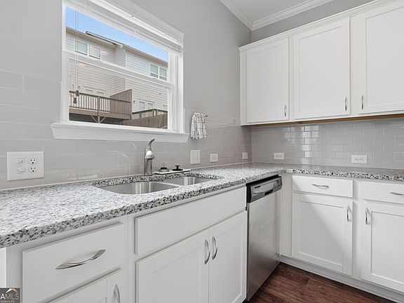 4th image of 1708 Liberty Pkwy NW