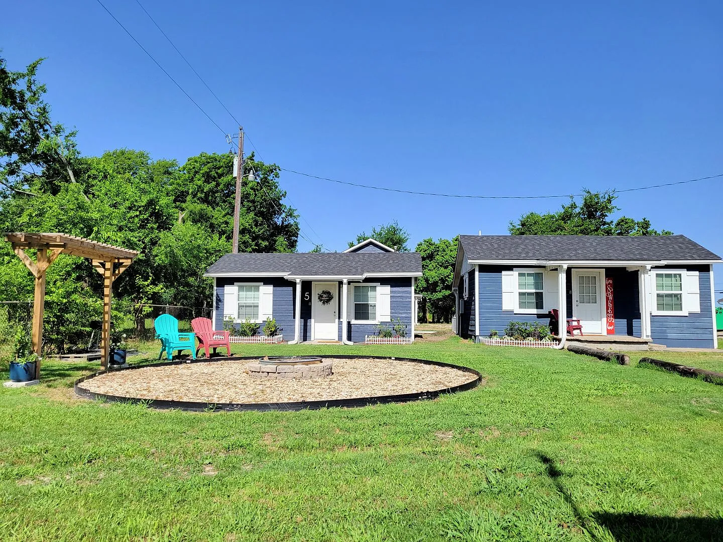 Bluebonnet Cottages — Photo 3