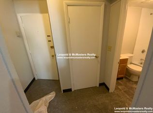 1124 Commonwealth Ave #4J, Allston, MA 02134