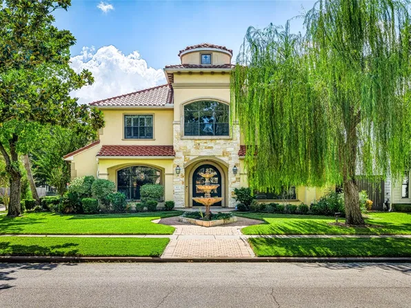 4601 Birch St, Bellaire, TX 77401