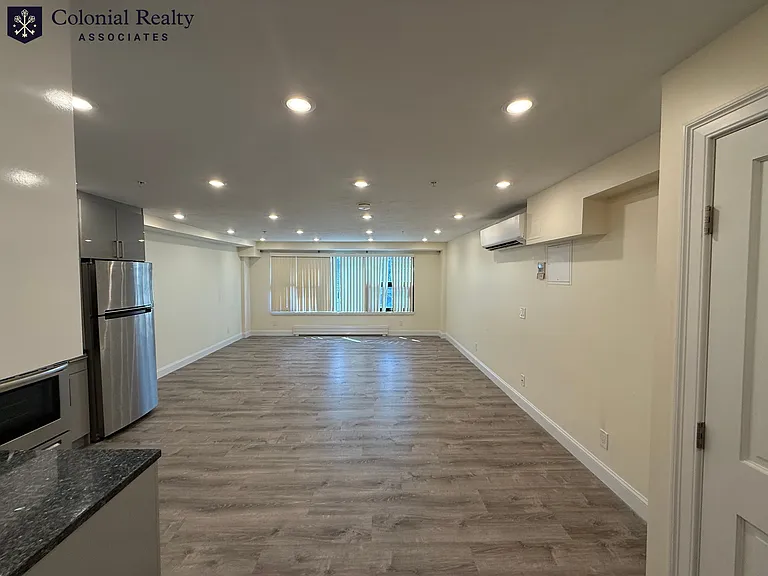 1034 Commonwealth Ave #204 — Photo 4