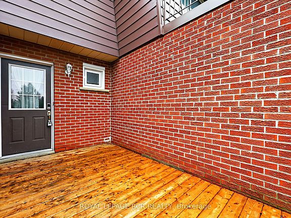 3rd image of 246 Tupper Blvd #31