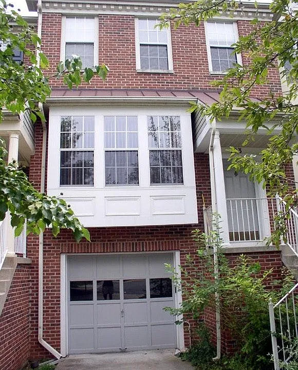 403 Beacon Hill Ter