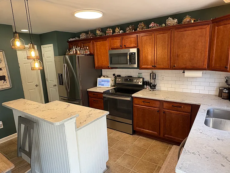 125 Grisham Dr — Photo 15