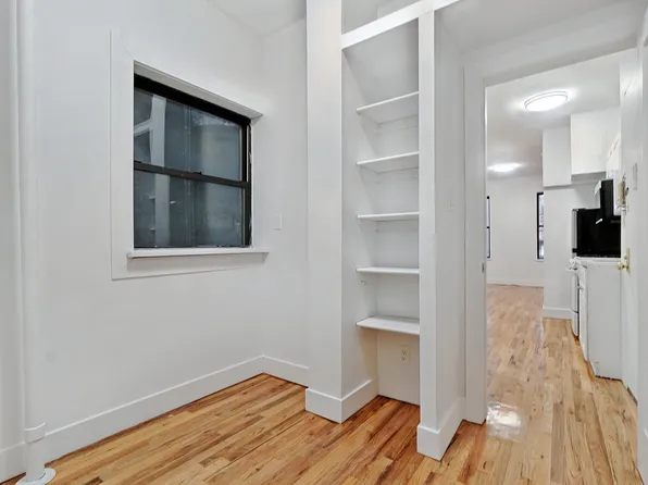 416 East 73rd Street image 6 of 7