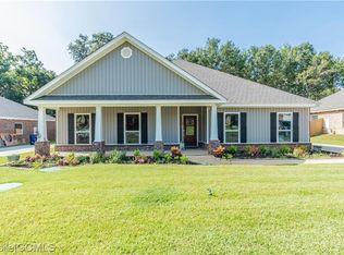 11383 Oak Alley Dr S, Grand Bay, AL 36541