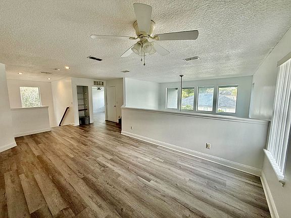 3rd image of 1371 Bitterberry Dr