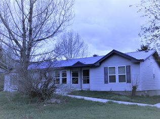 504 Three River Dr, Alpine, WY 83128