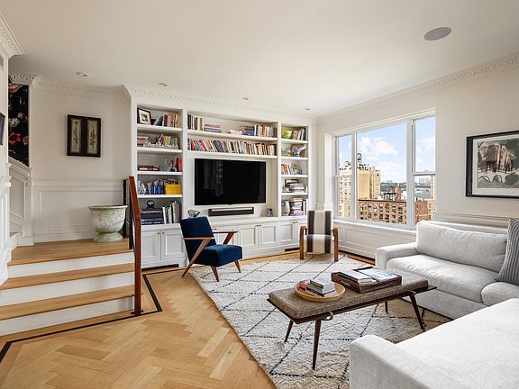 3rd image of 309 W 86th St #Penthouse