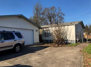 1655 Skipper Ave, Eugene, OR 97404