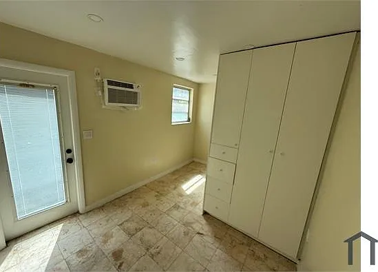 1710 Jefferson Ave — Photo 9