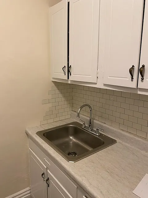 1 bed, 9999 sqft, $2,600 — Photo 2