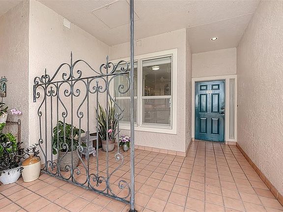 5th image of 5420 EAGLES POINT CIRCLE #402