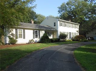 20 Sturbridge Ave, Smithfield, RI 02828