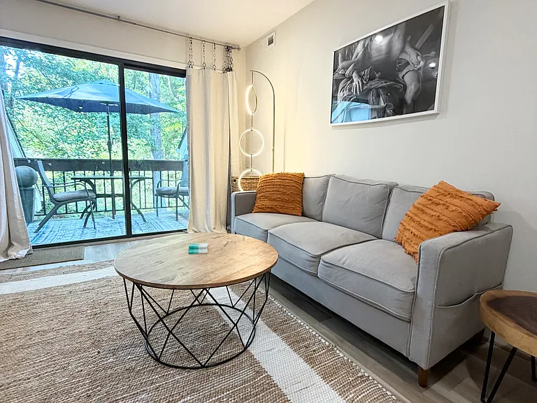 Comfy quiet living room with plenty of space for yoga