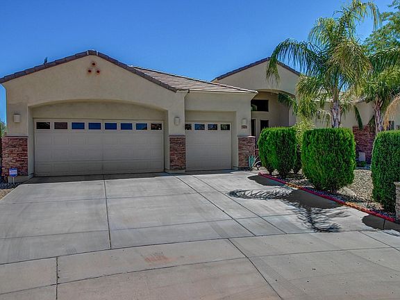 2nd image of 25409 N 49th Dr