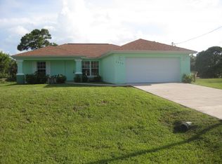 2230 NE 33rd Ter, Cape Coral, FL 33909