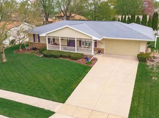 104 Riss Dr, Normal, IL 61761