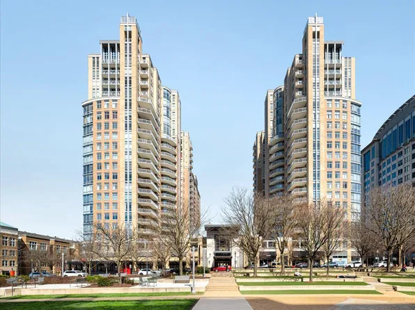 11990 Market St Unit 904, Reston, VA 20190