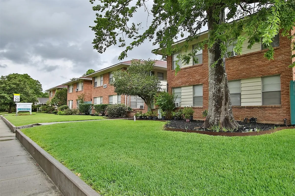 Building Photo - 8807 Timberside Dr #3