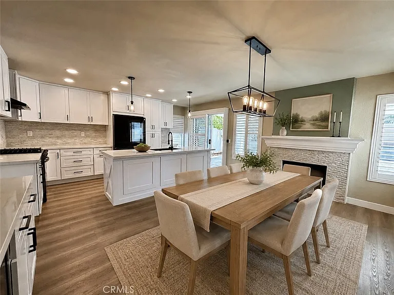 11597 Norgate Cir — Photo 5
