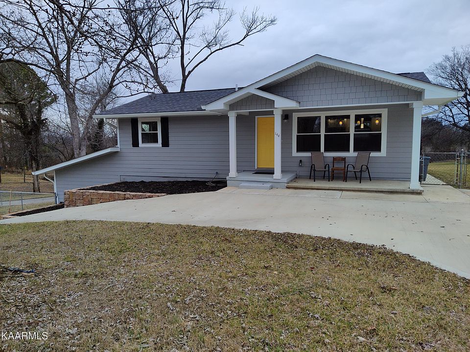 1st image of 144 Farlow Dr