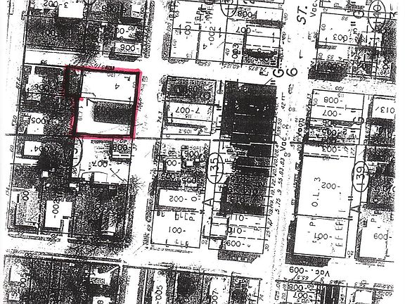 5th image of 100 W Washington St