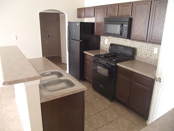 4th image of 6013 Carole Jeschke Ct