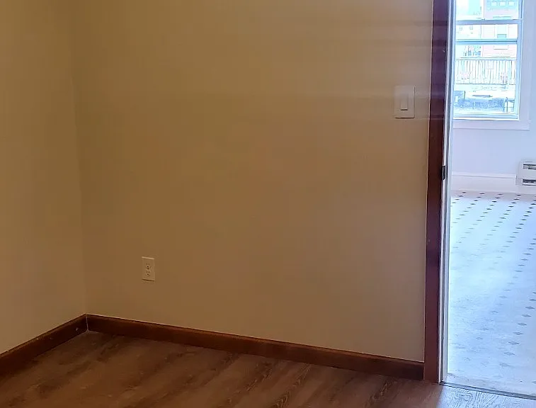 Living room pic 2