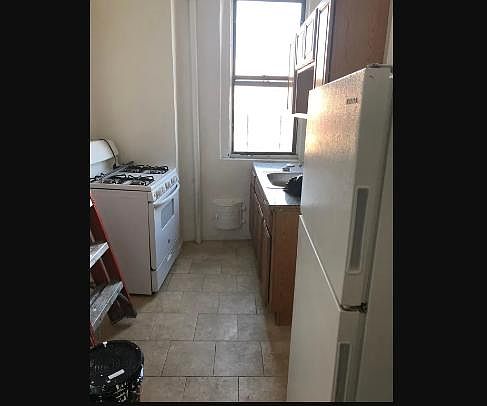 2nd image of 910 Prospect Ave APT 11