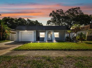 12257 Eldon Dr, Largo, FL 33774