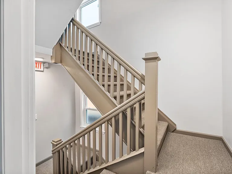81 N Euclid Ave #2 — Photo 14