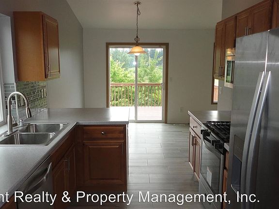 5th image of 8051 45th Ave SW
