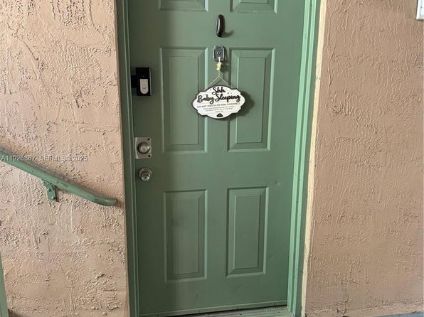 12124 Saint Andrews Pl APT 206