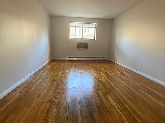 2nd image of 1 Station St APT G3