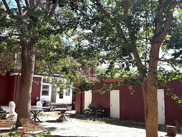1707 Vine St — Photo 20