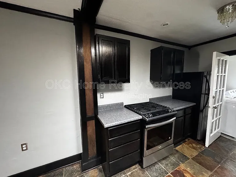 2854 NW 19th St #2854 — Photo 9