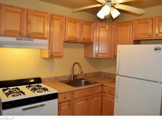 8 Stanford Dr APT 2A, Bridgewater, NJ 08807