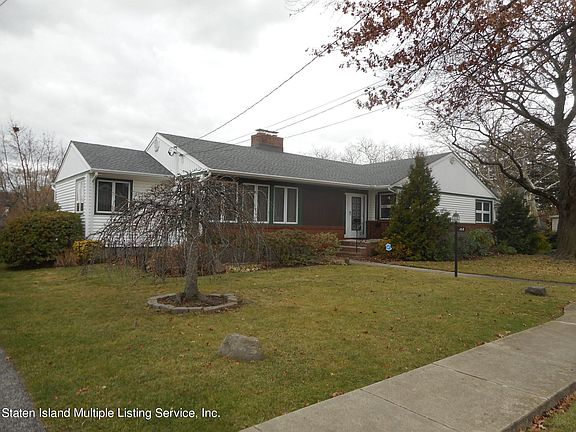 3rd image of 183 Nixon Ave