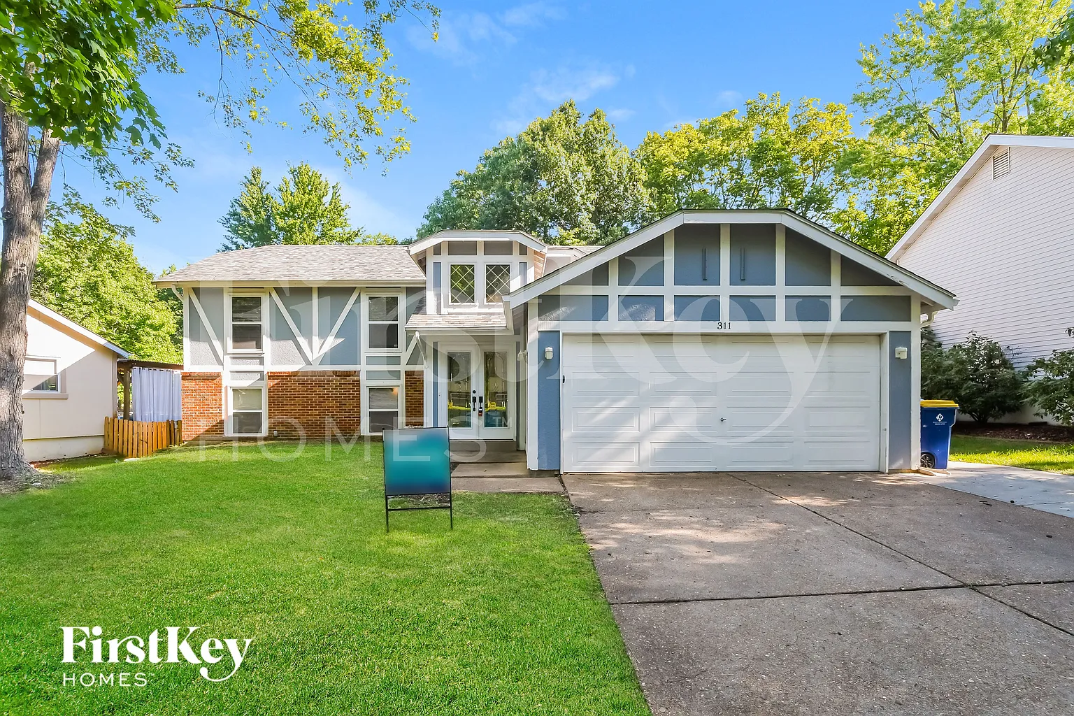 311 Windyoak Dr photo 1